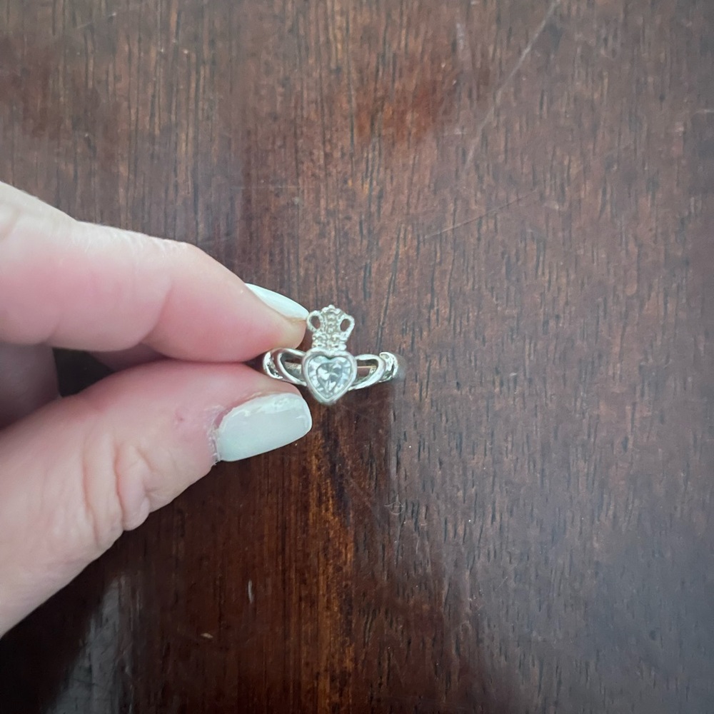 claddagh ring